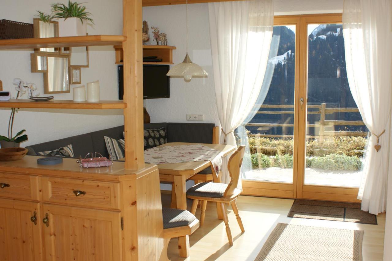 Appartamento Haus Am Stein Finkenberg Esterno foto